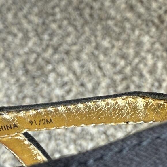 VTG Tahari Kitten Heel Strappy Sandals Womens 9.5 M Black Satin 90s Y2K Slip On - Picture 7 of 9